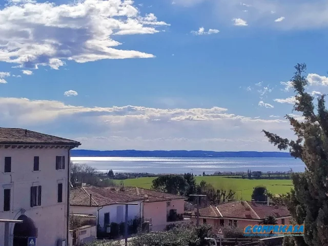 Palazzina vista lago, camera con bagno