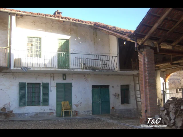 Appartamenti in Vendita - Rustico pinerolo abbadia alpina