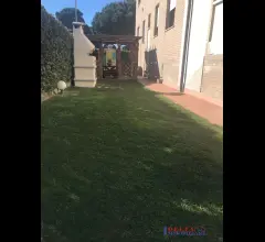 Zona panoramica pt con giardino e accesso indipendente