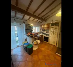 Appartamenti in Vendita - Rosignano marittimo - centro storico trilocale con taverna