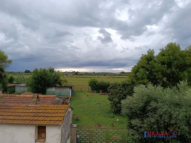 Grande appartamento 1°/p- entrata indipendente -