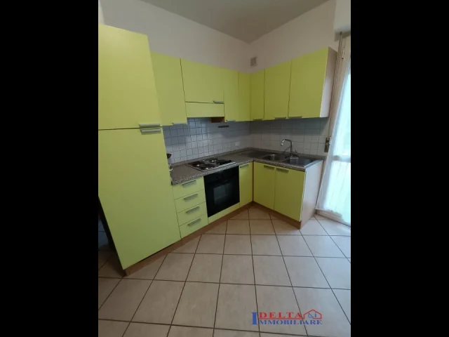 Appartamenti in Vendita - Grazioso bilocale - frontemare !!!! -