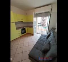 Appartamenti in Vendita - Grazioso bilocale - frontemare !!!! -