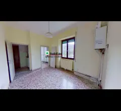 Appartamenti in Vendita - Tre locali con posto auto