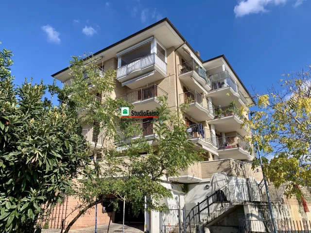 Tre locali con garage recente costruzione