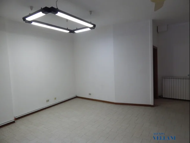 Appartamenti in Vendita - Vendesi laboratorio in centro storico a carpi