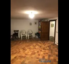Appartamenti in Vendita - Vendesi abitazione indipendente a montecreto