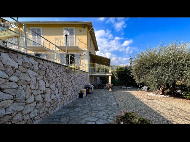 Sanremo villa con interni di alta qualita' vicino al centro
