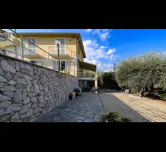 Appartamenti in Vendita - Sanremo villa con interni di alta qualita' vicino al centro