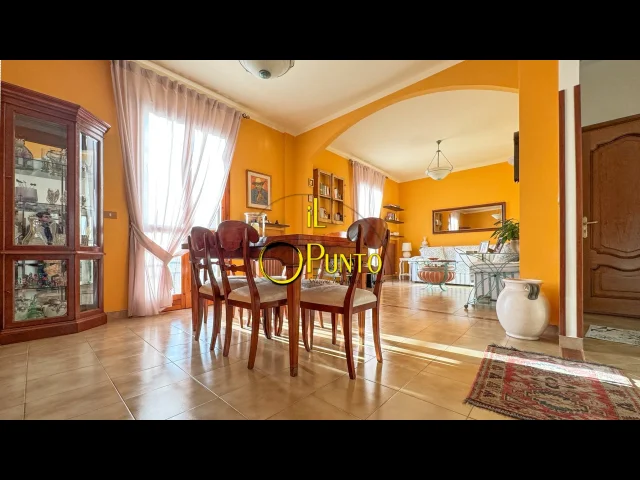 Sanremo villa bifamiliare vista mare e monti