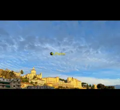Appartamenti in Vendita - Sanremo comodo attico con vista mare e città!