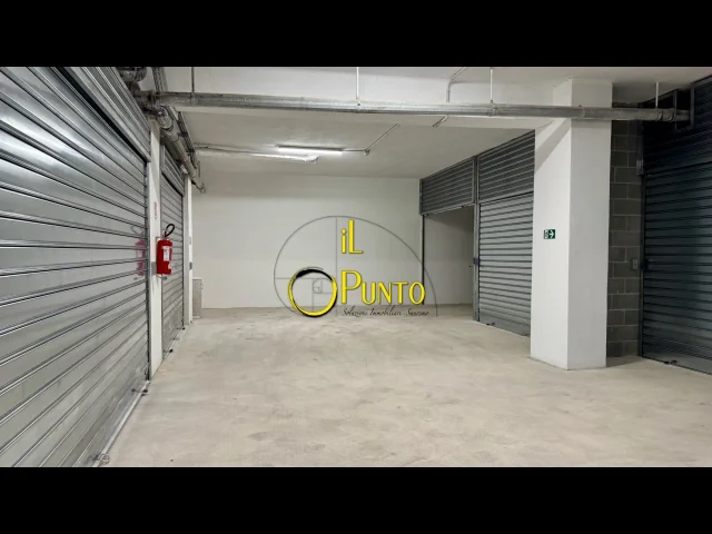 Appartamenti in Vendita - Sanremo box in garage