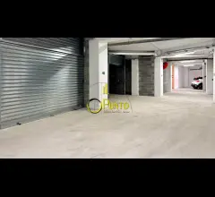 Appartamenti in Vendita - Sanremo box in garage