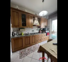Appartamenti in Vendita - Bilocale con cucina abitabile e cantina