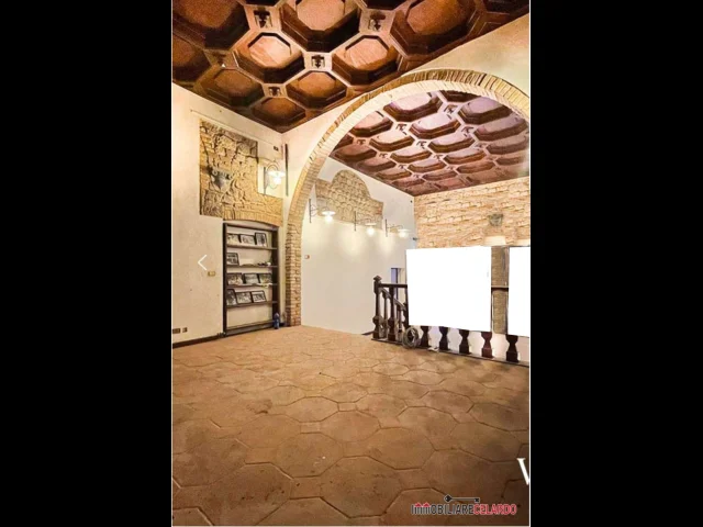 Fondo commerciale nel centro storico