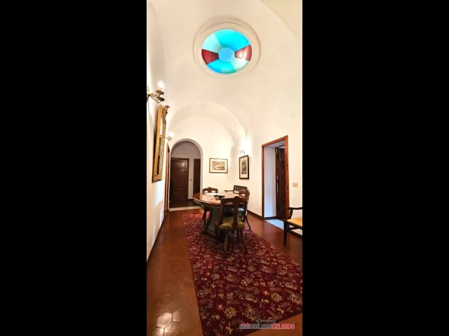 Appartamenti in Vendita - Appartamento in palazzo storico di pregio