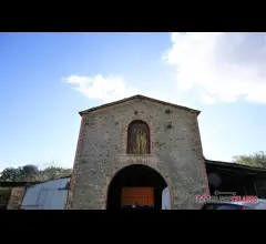 Appartamenti in Vendita - Capanna libera su 4 lati