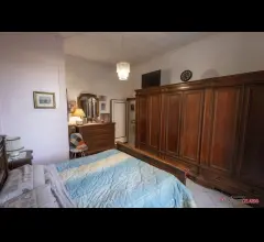 Appartamenti in Vendita - Appartamento con mansarda