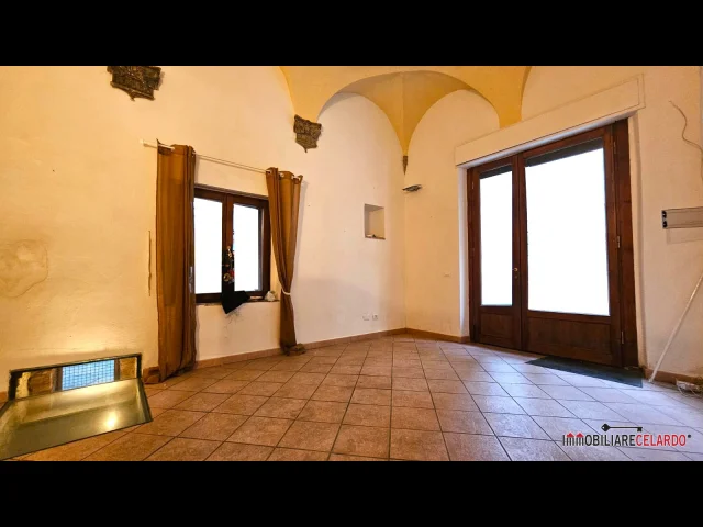Fondo commerciale in zona centralissima