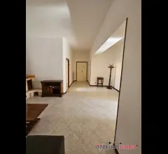 Appartamenti in Vendita - Appartamento con grande terrazza