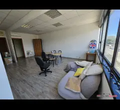 Appartamenti in Vendita - Ufficio con vista panoramica