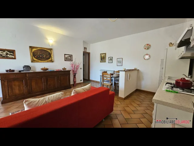 Appartamenti in Vendita - Luminoso appartamento