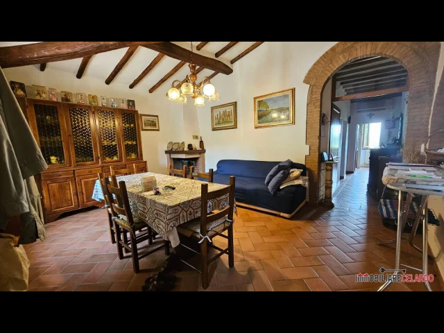 Appartamenti in Vendita - Due appartamenti al piano terra con ingresso indipendente