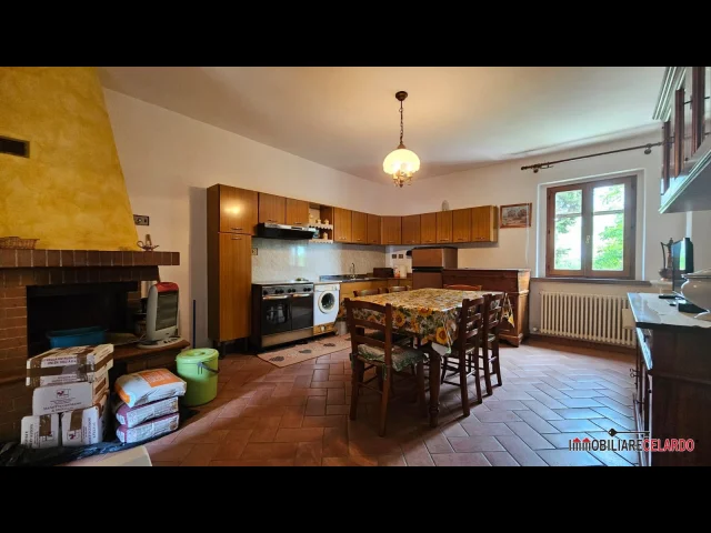 Appartamenti in Vendita - Appartamento al piano terra con ingresso indipendente