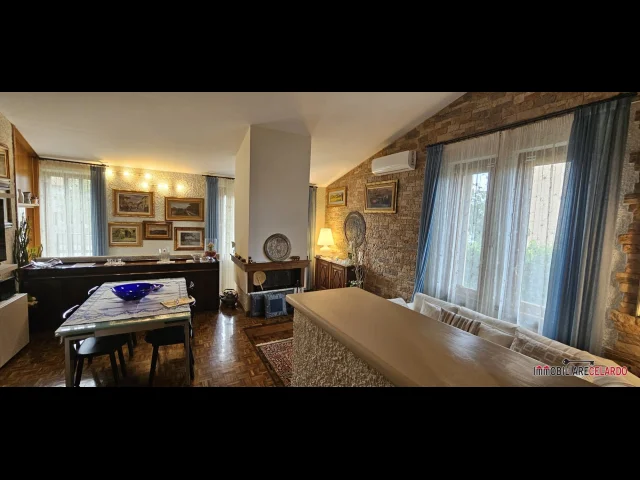 Appartamenti in Vendita - Villa libera su 4 lati