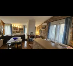Appartamenti in Vendita - Villa libera su 4 lati
