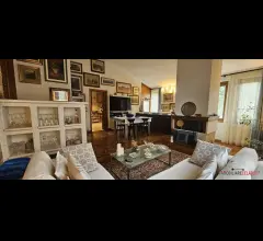 Appartamenti in Vendita - Villa libera su 4 lati