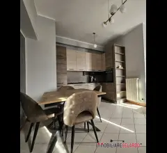 Appartamenti in Vendita - Appartamento con resede