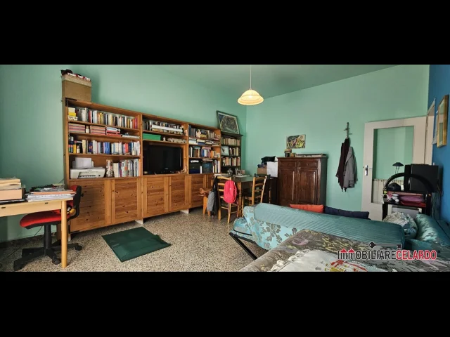 Appartamenti in Vendita - Appartamento al primo piano in zona comoda