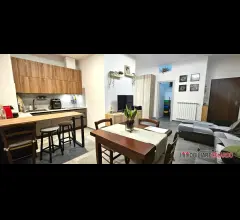 Appartamenti in Vendita - Appartamento al primo piano