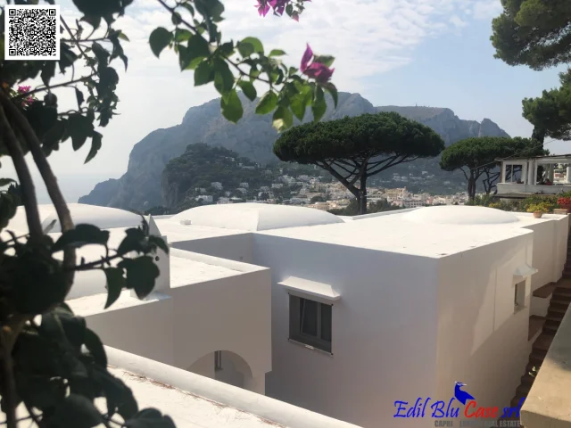 Casa indipendente con vista mare ampio terrazzo con giardino 🛁 3 🛌 3