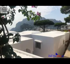 Casa indipendente con vista mare ampio terrazzo con giardino 🛁 3 🛌 3