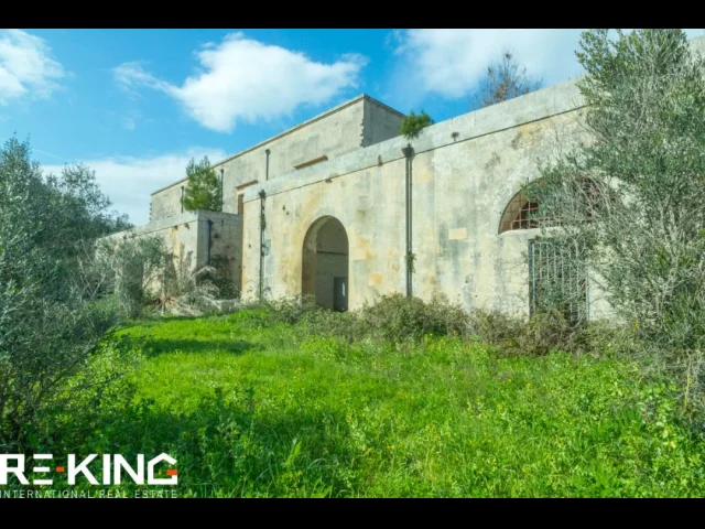 Appartamenti in Vendita - Antica masseria nel cuore del salento tra storia e natura