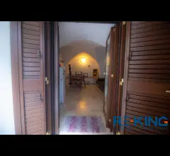 Appartamenti in Vendita - Affascinante pied-à-terre a neviano tra storia e mare