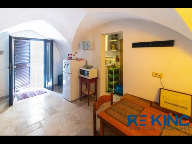 Appartamenti in Vendita - Affascinante pied-à-terre a neviano tra storia e mare