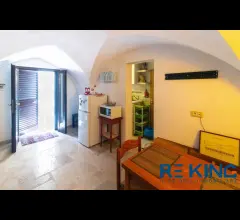 Appartamenti in Vendita - Affascinante pied-à-terre a neviano tra storia e mare