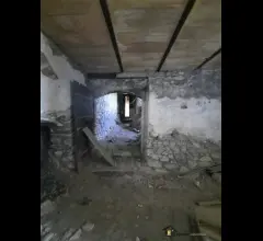 Appartamenti in Vendita - Cantina con affaccio panoramico