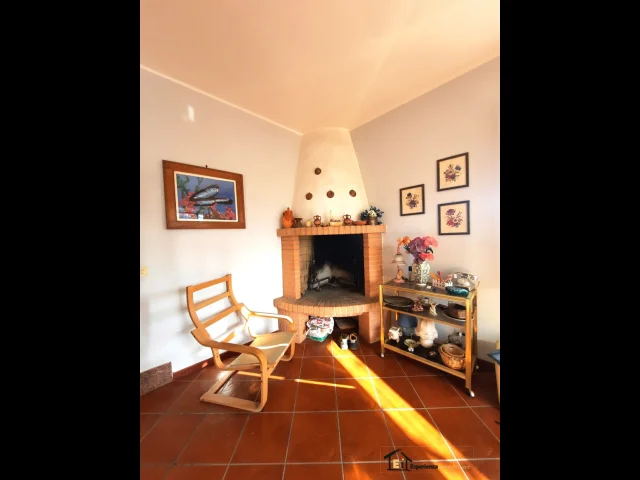 Porzione di bifamiliare panoramica