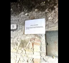 Appartamenti in Vendita - Magazzino con antico torchio