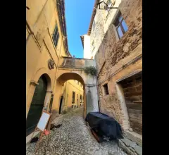 Appartamento caratteristico da ristrutturare