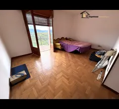 Appartamenti in Vendita - Appartamento con terrazzi panoramici