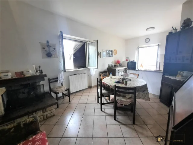 Villa indipendente con terreno