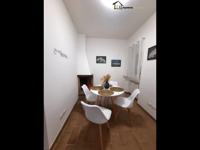 Appartamenti in Vendita - Appartamento ristrutturato e panoramico