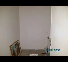 Appartamenti in Vendita - Ampio 4 vani vuoto