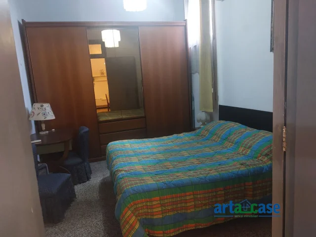 Appartamenti in Vendita - Appartamento in zona centrale