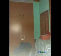 Appartamenti in Vendita - Casa indipendente 3 vani zona camaro